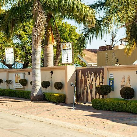 Masai Lodge Polokwane Eksteriør billede